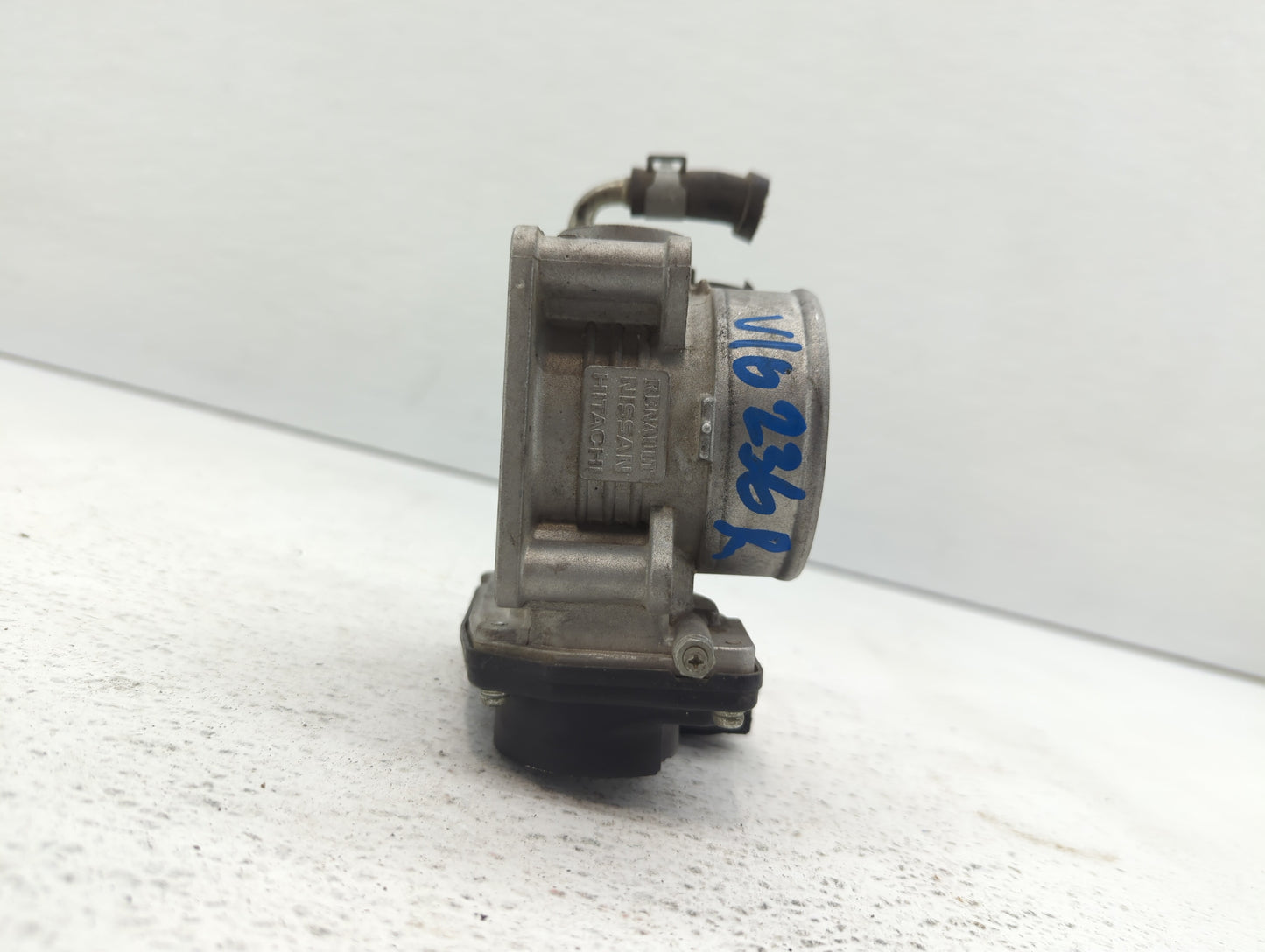 2008-2013 Infiniti G37 Throttle Body P/N:526-02 RME60-21 Fits OEM Used Auto Parts - Oemusedautoparts1.com