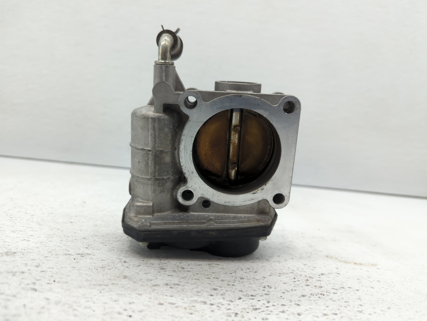 2008-2013 Infiniti G37 Throttle Body P/N:526-02 RME60-21 Fits OEM Used Auto Parts - Oemusedautoparts1.com