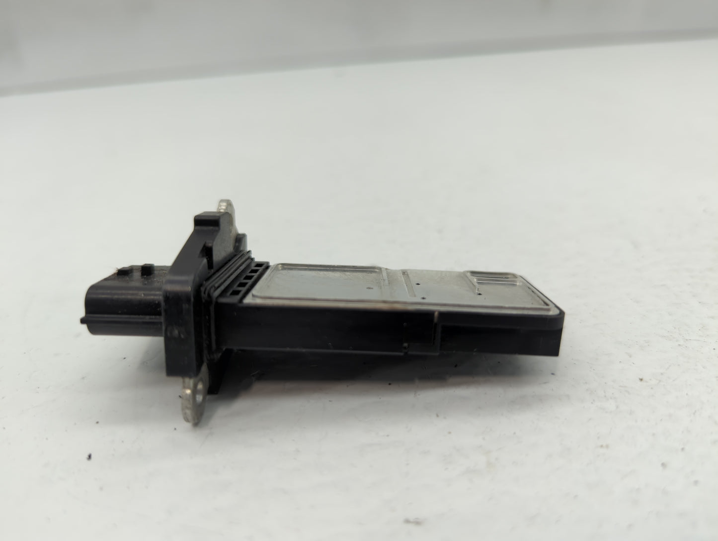 2008-2013 Infiniti G37 Mass Air Flow Meter Maf - Oemusedautoparts1.com