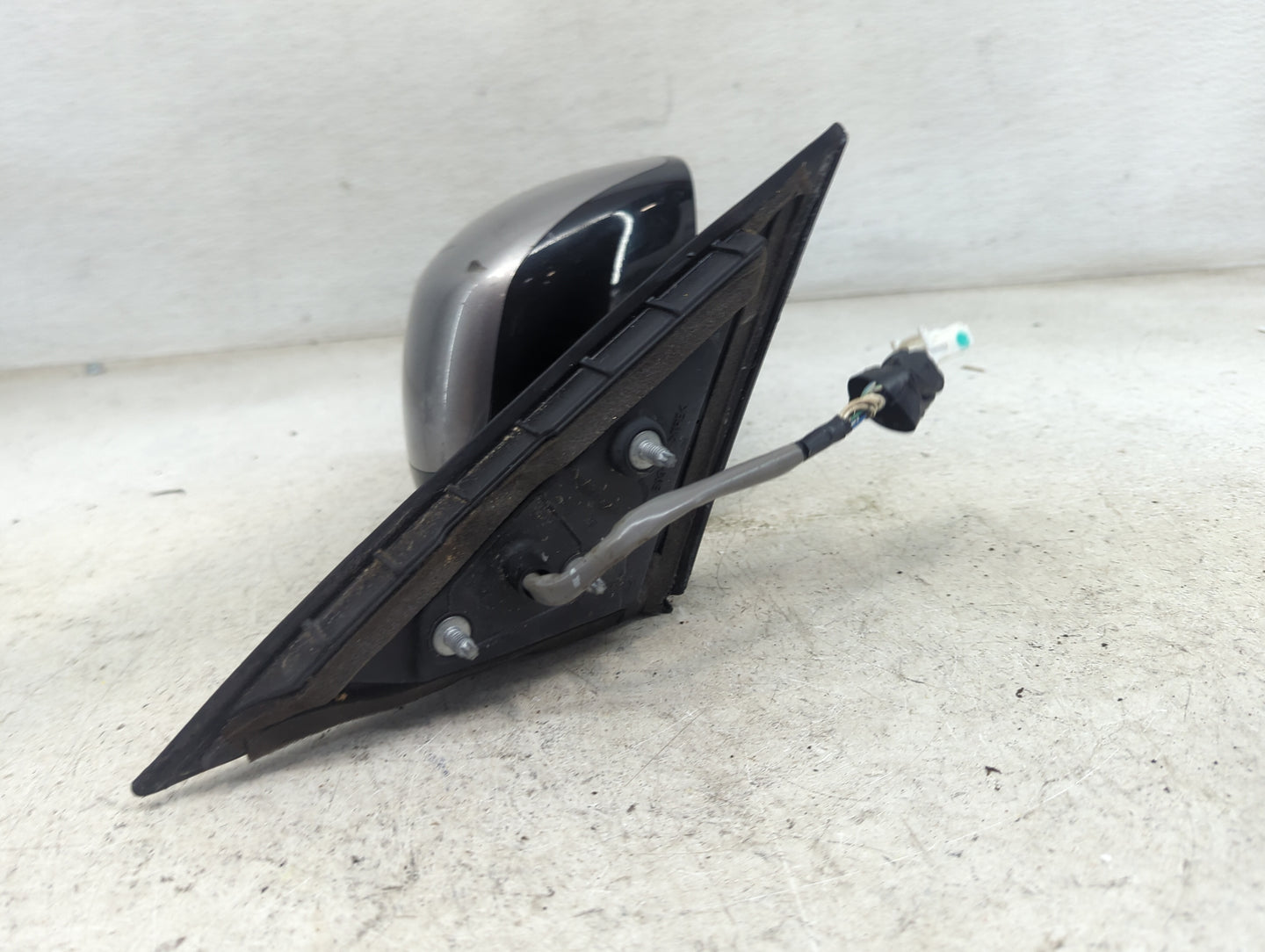 2008-2010 Infiniti M35 Passenger Side View Mirror - Right Door Mirror OEM Used - Oemusedautoparts1.com