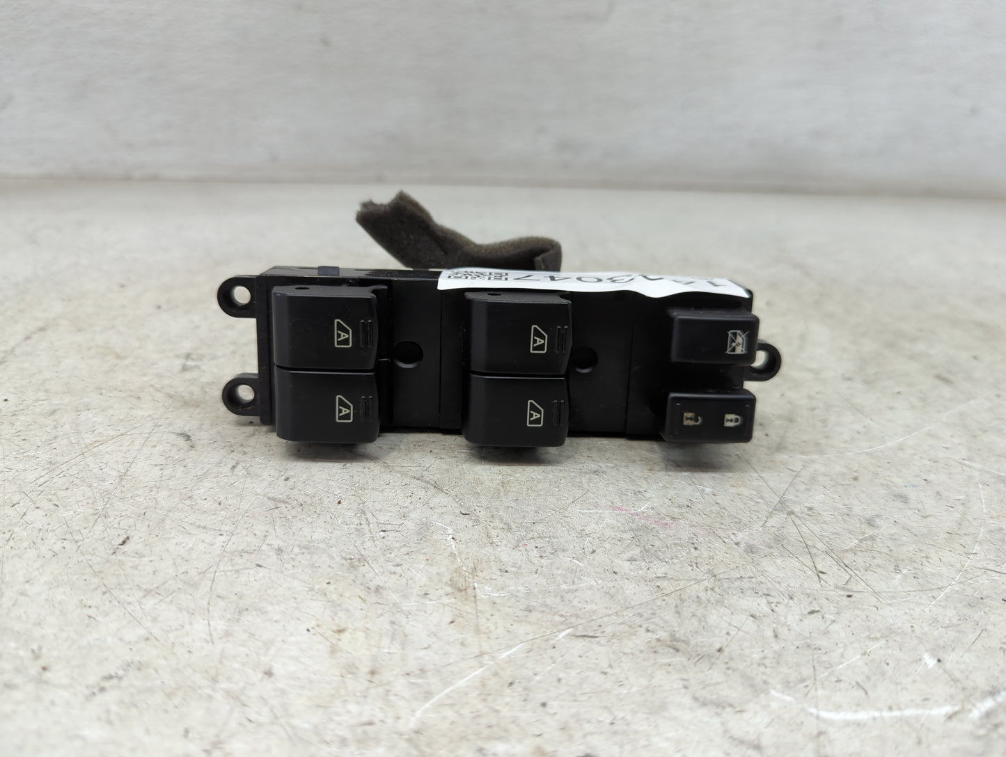 2008-2010 Infiniti M35 Master Power Window Switch Replacement Driver Side Left Fits Fits 2008 2009 2010 OEM Used Auto Parts 