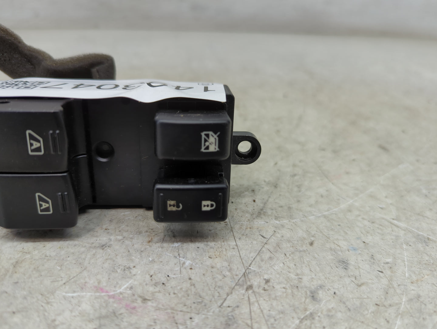 2008-2010 Infiniti M35 Master Power Window Switch Replacement Driver Side Left Fits Fits 2008 2009 2010 OEM Used Auto Parts 