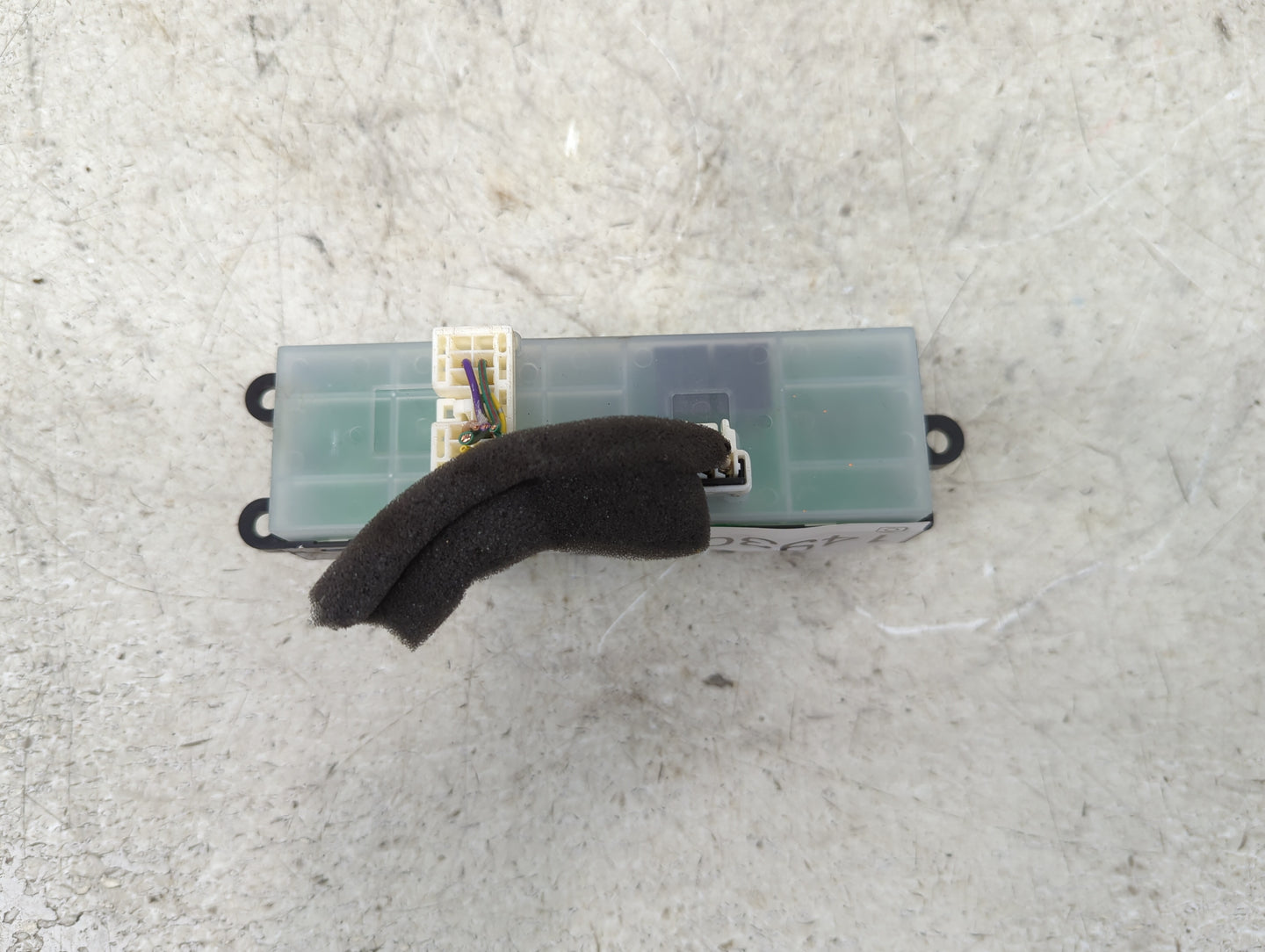 2008-2010 Infiniti M35 Master Power Window Switch Replacement Driver Side Left Fits Fits 2008 2009 2010 OEM Used Auto Parts 