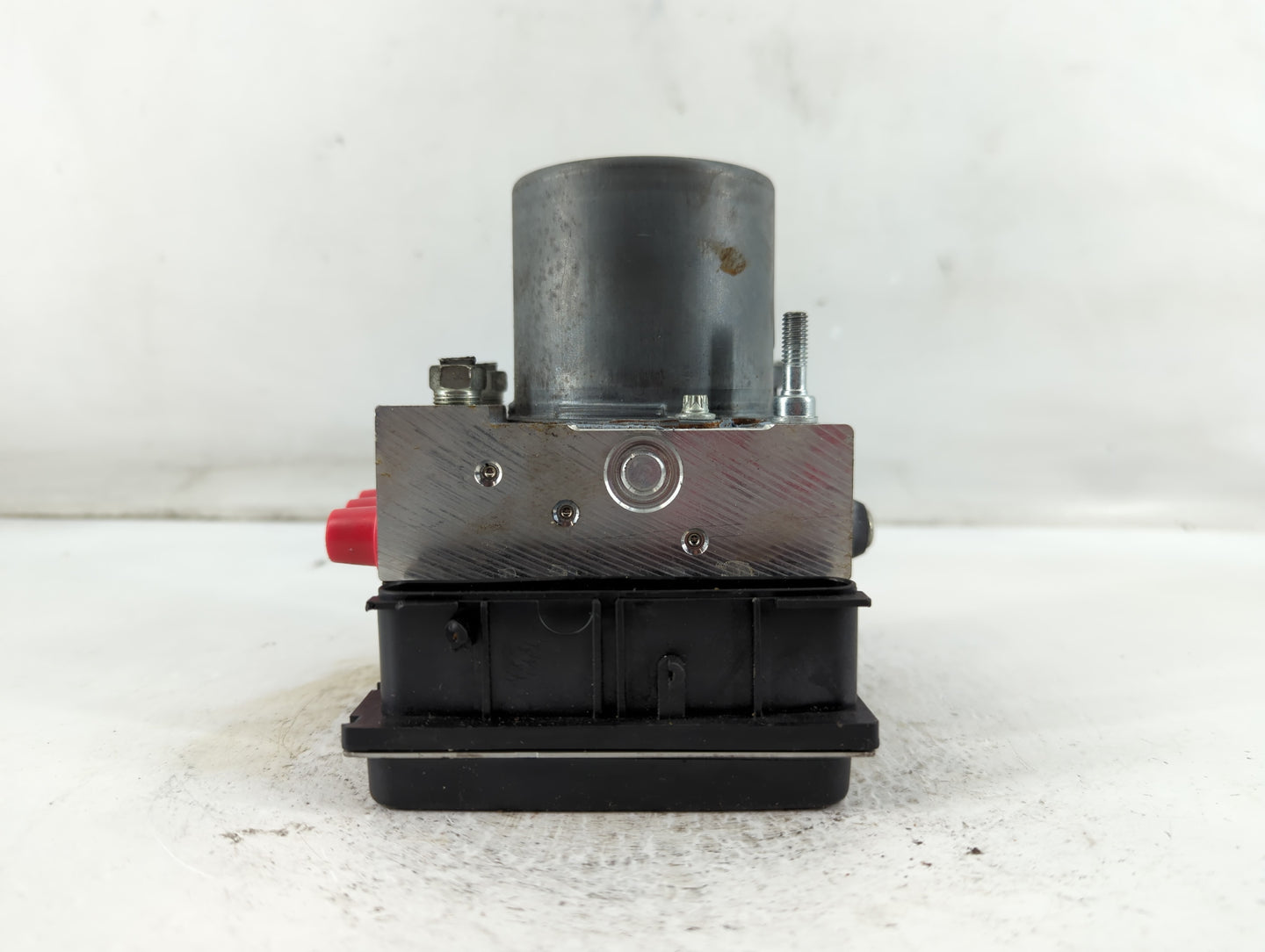 2008 Infiniti M35 ABS Pump Control Module Replacement P/N:0 265 230 067 47660 EJ70B Fits OEM Used Auto Parts - Oemusedautopa