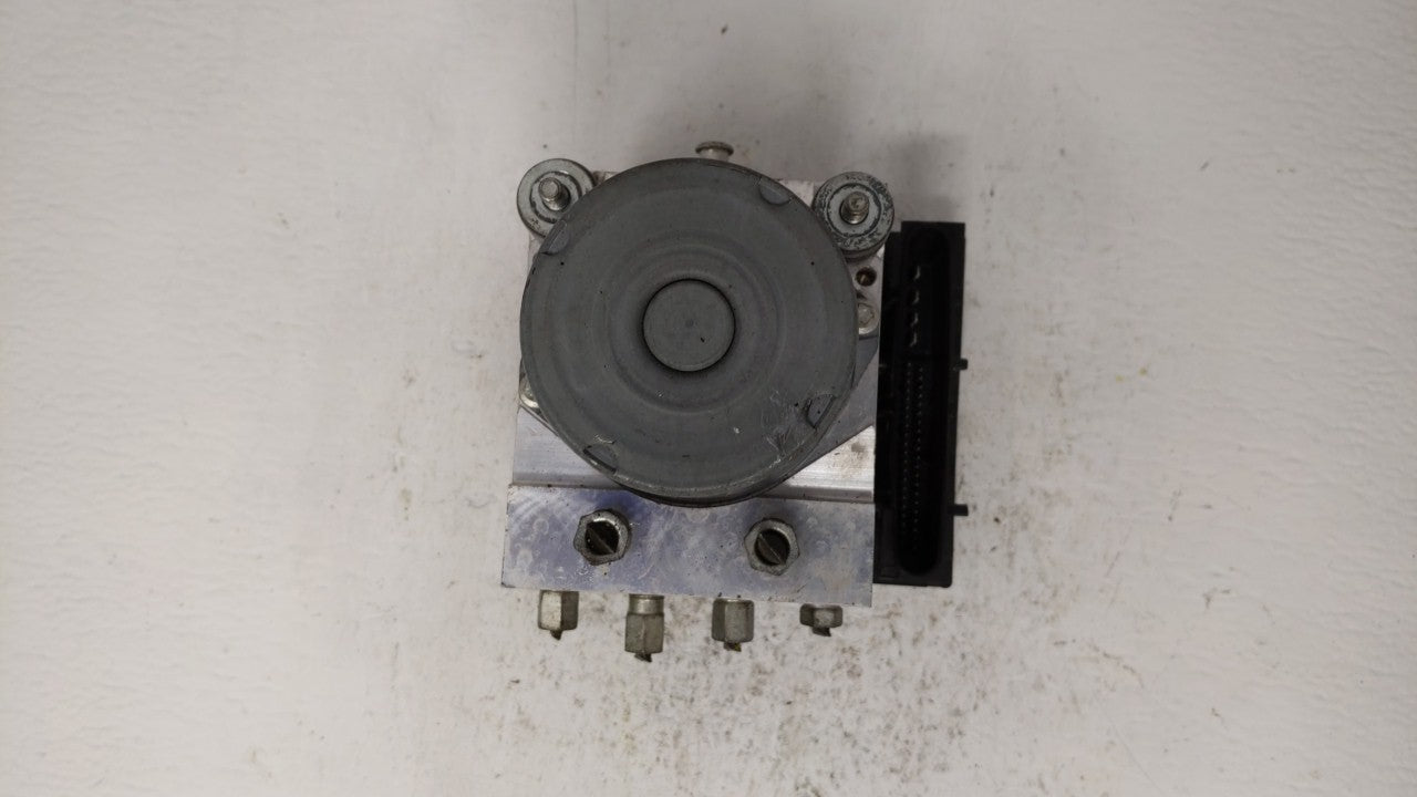 2008 Infiniti M45 ABS Pump Control Module Replacement P/N:47660 EJ70B Fits OEM Used Auto Parts - Oemusedautoparts1.com
