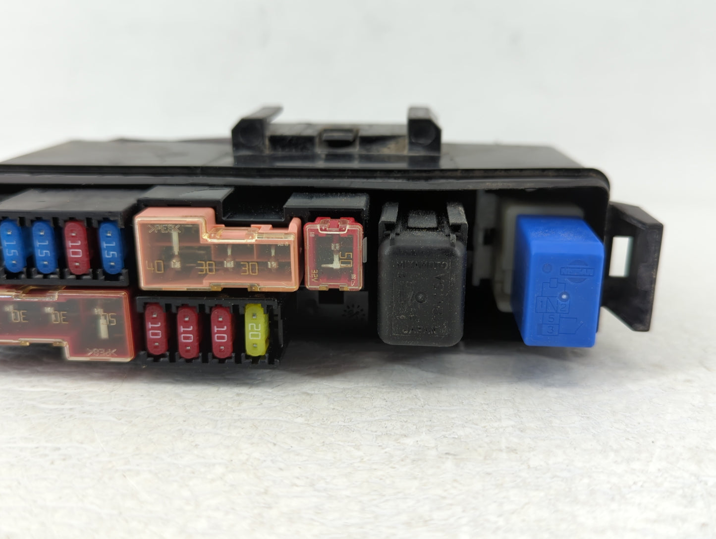 2006-2010 Infiniti M45 Fusebox Fuse Box Panel Relay Module P/N:284B7EG01A 24382 EG002 Fits Fits 2006 2007 2008 2009 2010 OEM