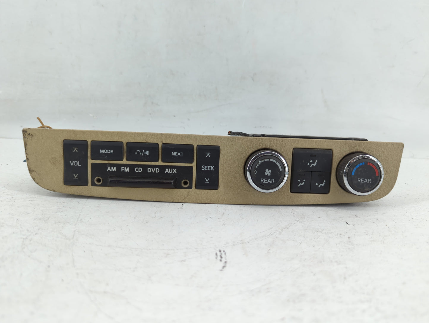 2008-2010 Infiniti Qx56 Radio AM FM Cd Player Receiver Replacement P/N:27501 ZQ10A Fits Fits 2008 2009 2010 OEM Used Auto Pa