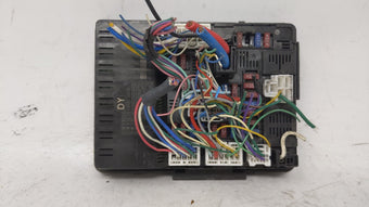 compare product 2008-2010 Infiniti Qx56 Fusebox Fuse Box Panel Relay Module P/N:284B6ZE00C Fits Fits 2008 2009 2010 2011 2012 OEM Used Auto Parts