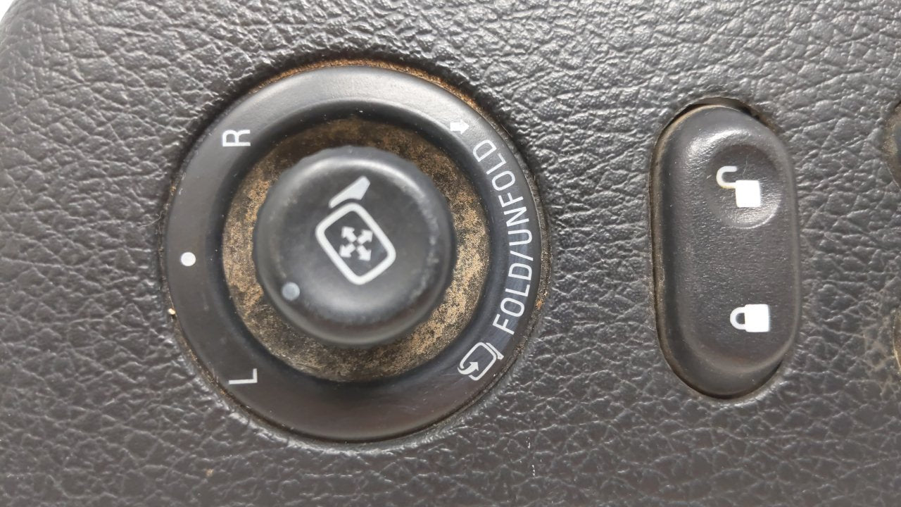 2008 Isuzu Lt Master Power Window Switch Replacement Driver Side Left P/N:5L3T 14B133 Fits OEM Used Auto Parts - Oemusedauto