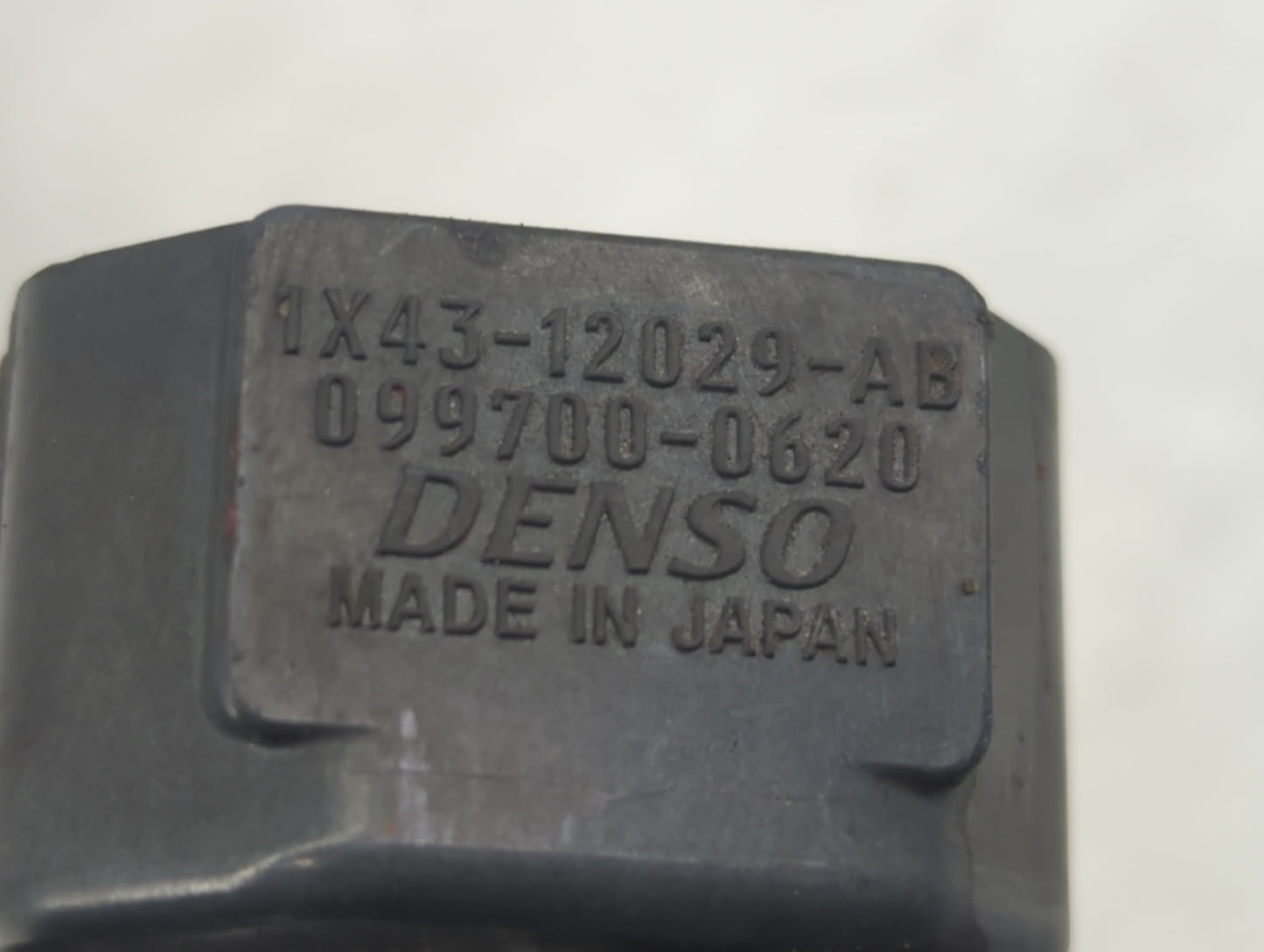 2002-2008 Jaguar X-type Ignition Coil Igniter Pack - Oemusedautoparts1.com