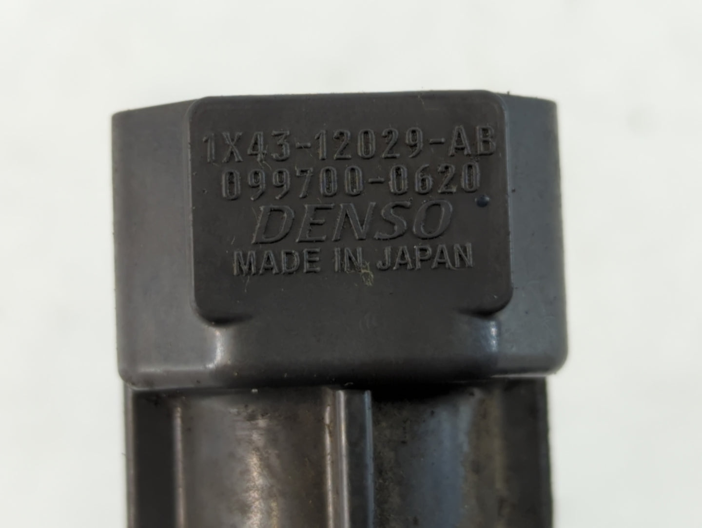 2002-2008 Jaguar X-type Ignition Coil Igniter Pack - Oemusedautoparts1.com