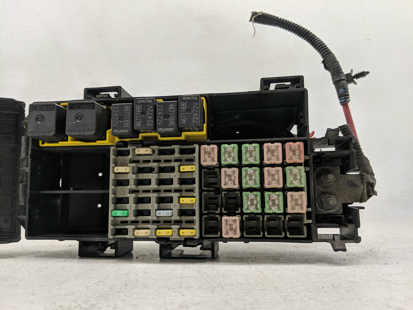 2008-2008 Jeep Commander Fusebox Fuse Box Relay Module Tipm - Oemusedautoparts1.com