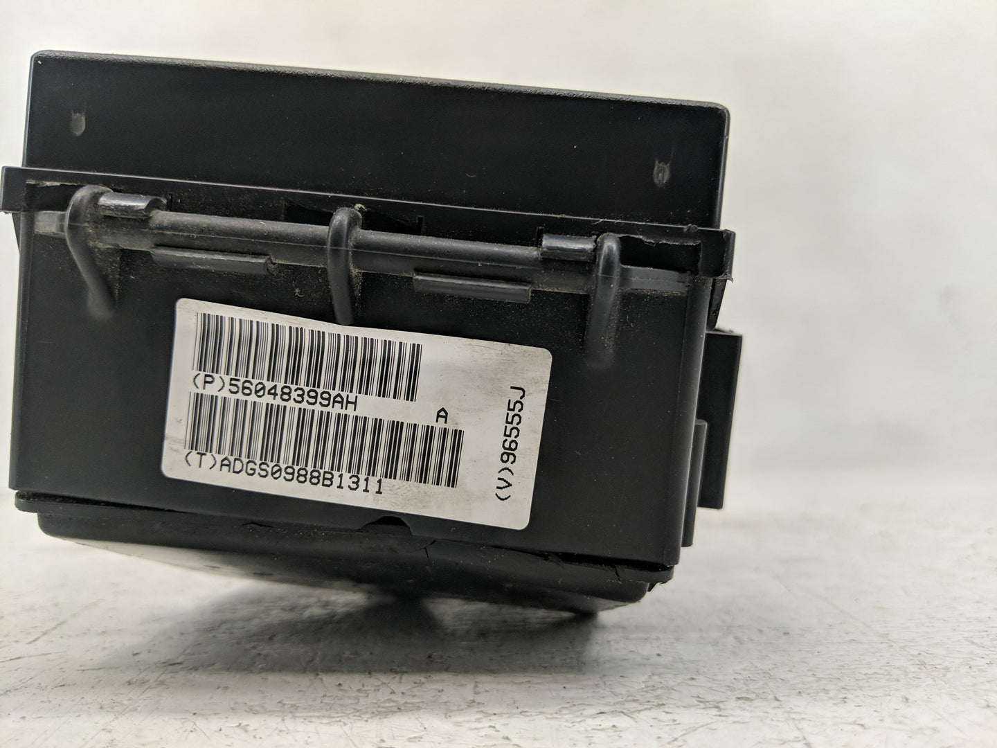 2008-2008 Jeep Commander Fusebox Fuse Box Relay Module Tipm - Oemusedautoparts1.com