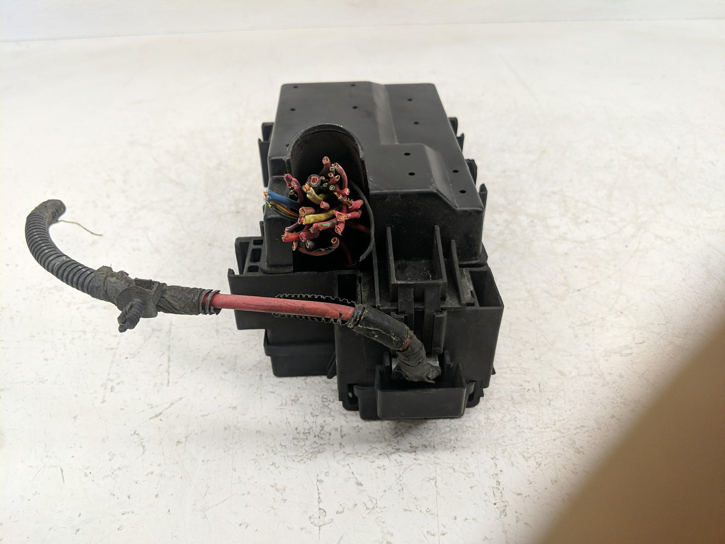 2008-2008 Jeep Commander Fusebox Fuse Box Relay Module Tipm - Oemusedautoparts1.com