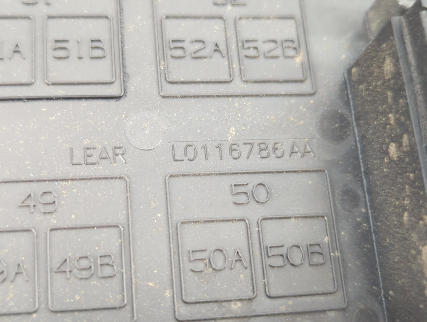 2008 Jeep Commander Fusebox Fuse Box Panel Relay Module P/N:56048417AH Fits OEM Used Auto Parts - Oemusedautoparts1.com