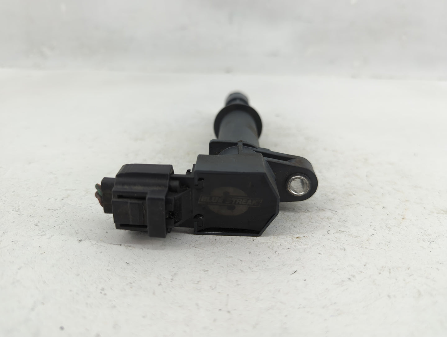 2006-2008 Jeep Commander Ignition Coil Igniter Pack - Oemusedautoparts1.com