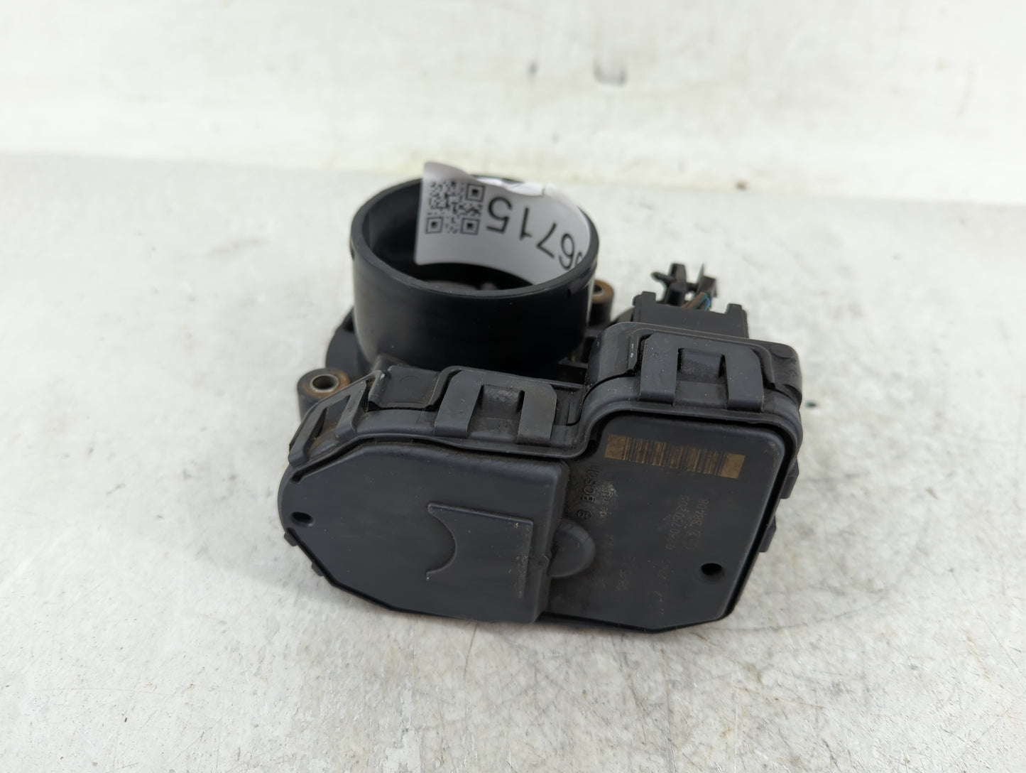 2007-2010 Jeep Commander Throttle Body P/N:04861661AA Fits Fits 2007 2008 2009 2010 2011 2012 OEM Used Auto Parts - Oemuseda