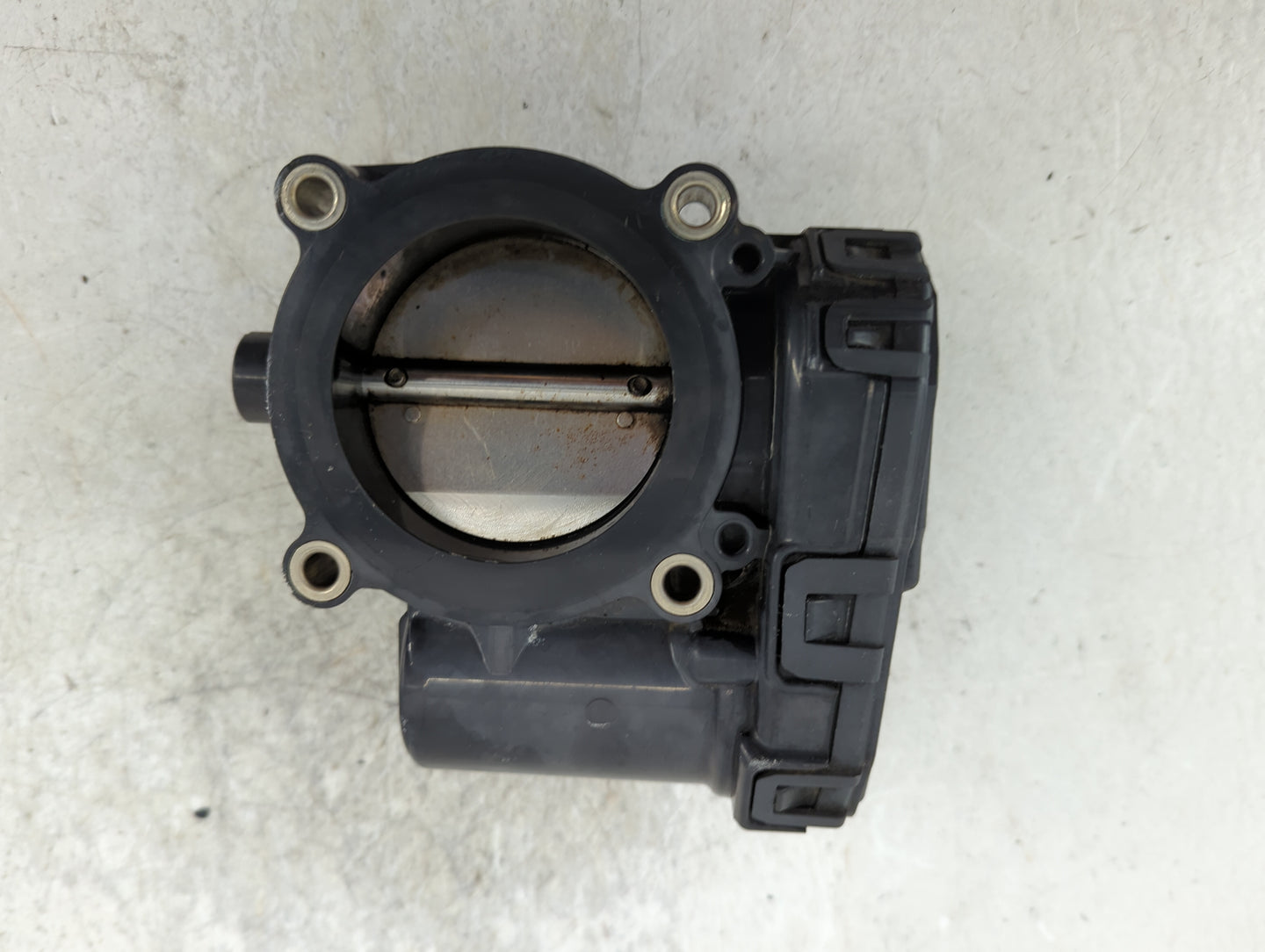 2007-2010 Jeep Commander Throttle Body P/N:04861661AA Fits Fits 2007 2008 2009 2010 2011 2012 OEM Used Auto Parts - Oemuseda