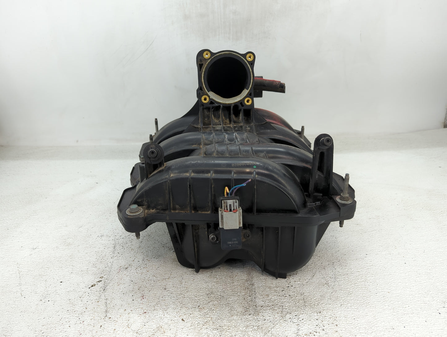 2008 Jeep Commander Air Intake Manifold P/N:02808C0093 Fits OEM Used Auto Parts - Oemusedautoparts1.com