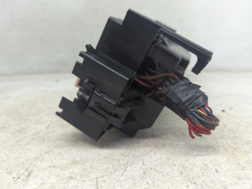 2008 Jeep Commander Fusebox Fuse Box Panel Relay Module P/N:P91305287 Fits OEM Used Auto Parts