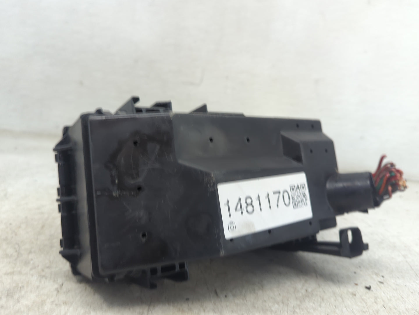 2008 Jeep Commander Fusebox Fuse Box Panel Relay Module P/N:P91305287 Fits OEM Used Auto Parts - Oemusedautoparts1.com