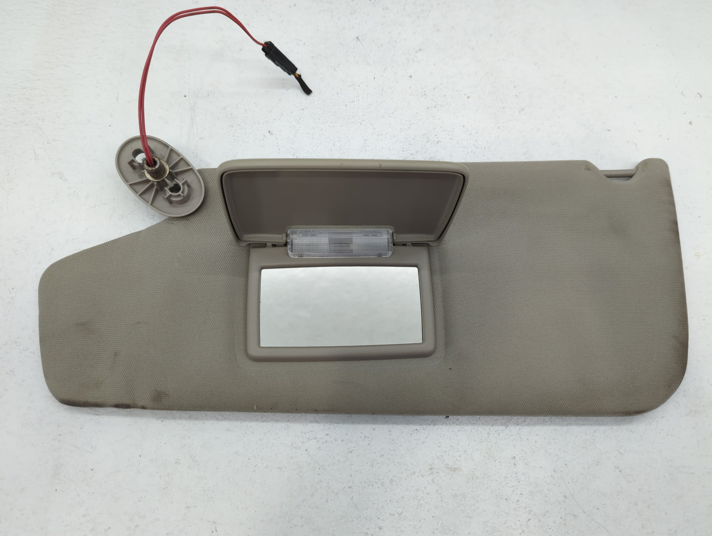 2006-2010 Jeep Commander Sun Visor Shade Replacement Driver Left Mirror Fits Fits 2006 2007 2008 2009 2010 OEM Used Auto Par