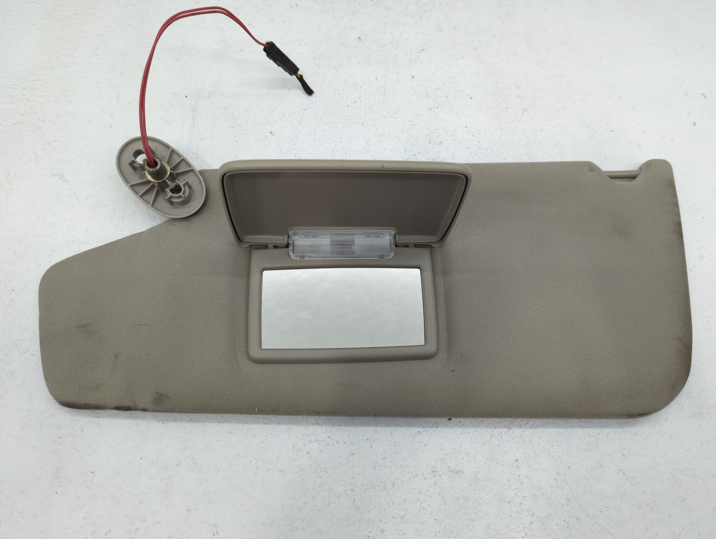2006-2010 Jeep Commander Sun Visor Shade Replacement Driver Left Mirror Fits Fits 2006 2007 2008 2009 2010 OEM Used Auto Par