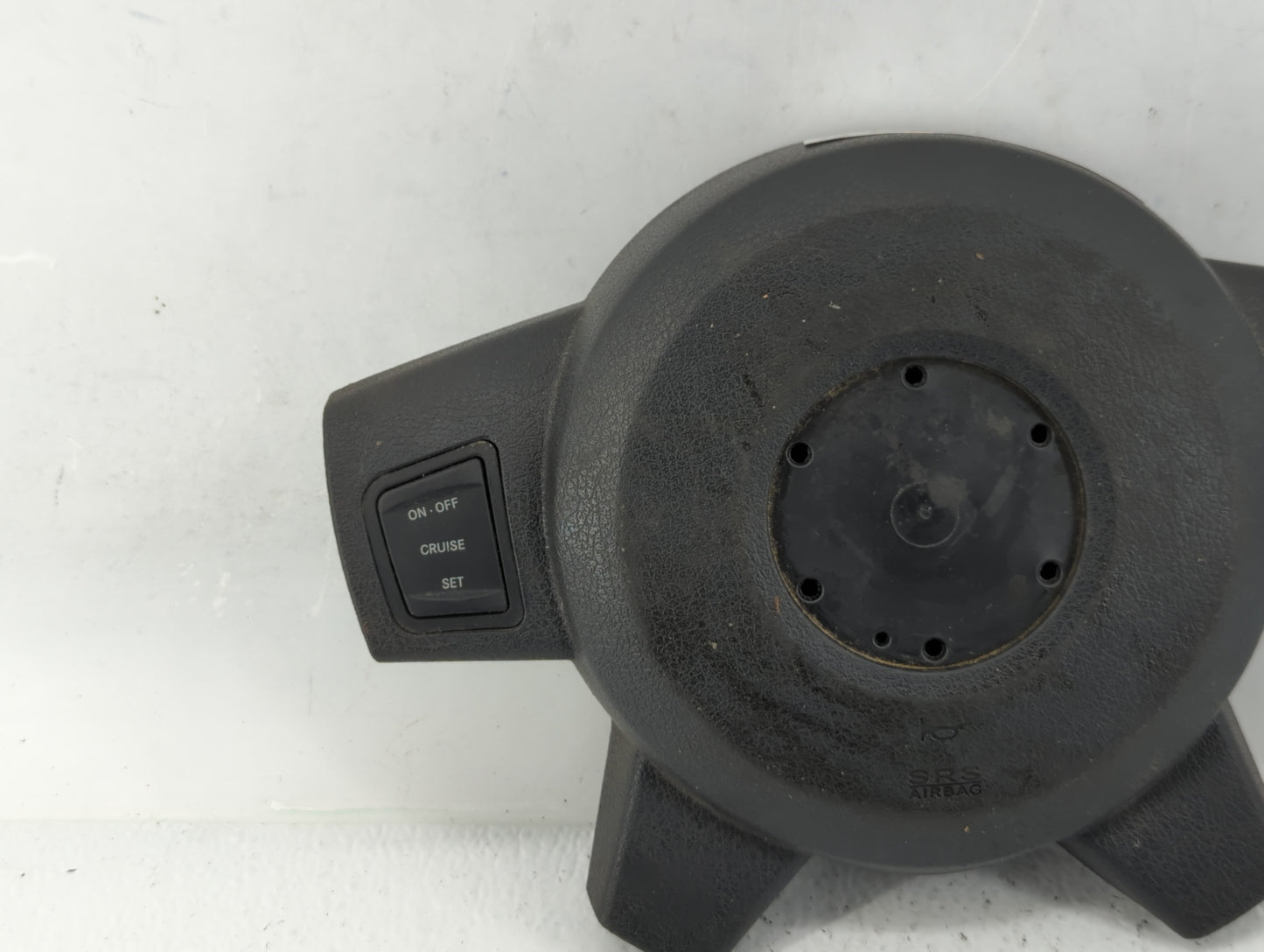 2008 Jeep Commander Air Bag Driver Left Steering Wheel Mounted P/N:P5JY991DVAF Fits OEM Used Auto Parts - Oemusedautoparts1.