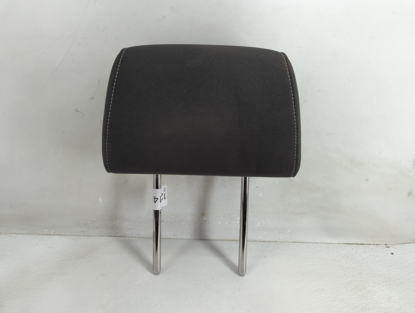 2008 Jeep Compass Headrest Head Rest Rear Seat Fits OEM Used Auto Parts - Oemusedautoparts1.com