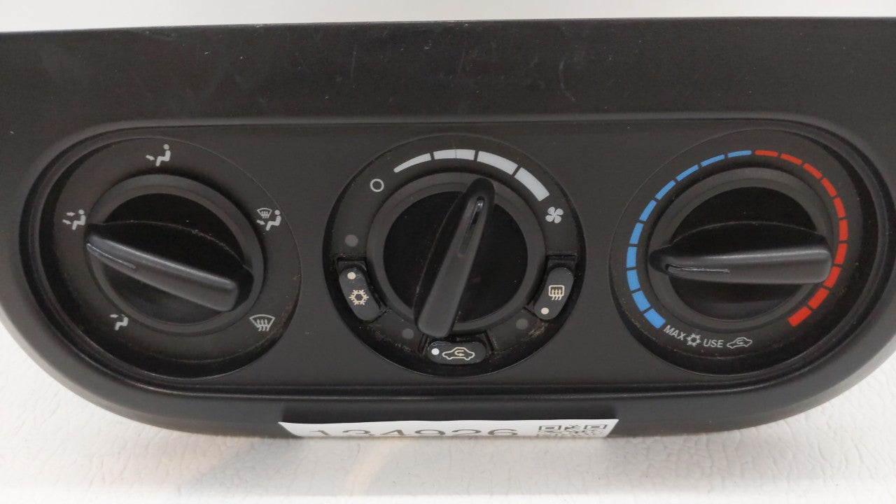2007-2009 Jeep Compass Climate Control Module Temperature AC/Heater Replacement Fits Fits 2007 2008 2009 OEM Used Auto Parts