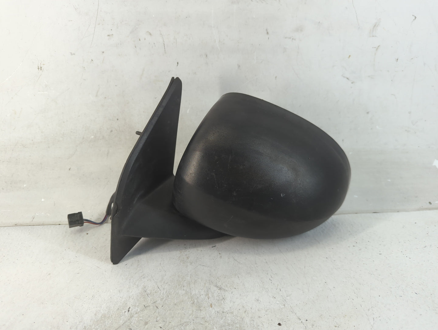 2007-2012 Jeep Compass Driver Side View Mirror - Left Door Mirror OEM Used - Oemusedautoparts1.com