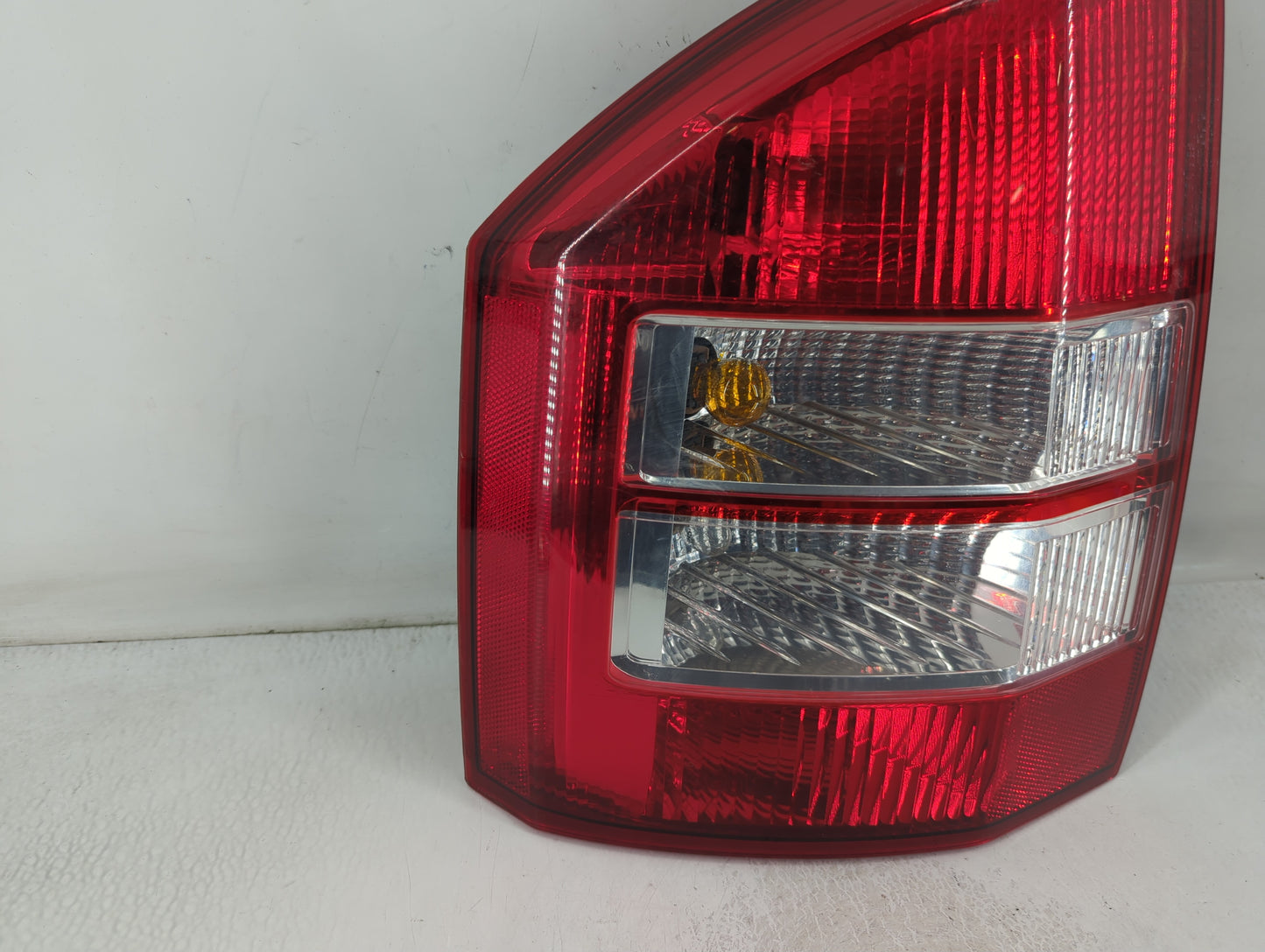 2007-2010 Jeep Compass Tail Light Assembly Driver Left OEM Fits Fits 2007 2008 2009 2010 OEM Used Auto Parts - Oemusedautopa