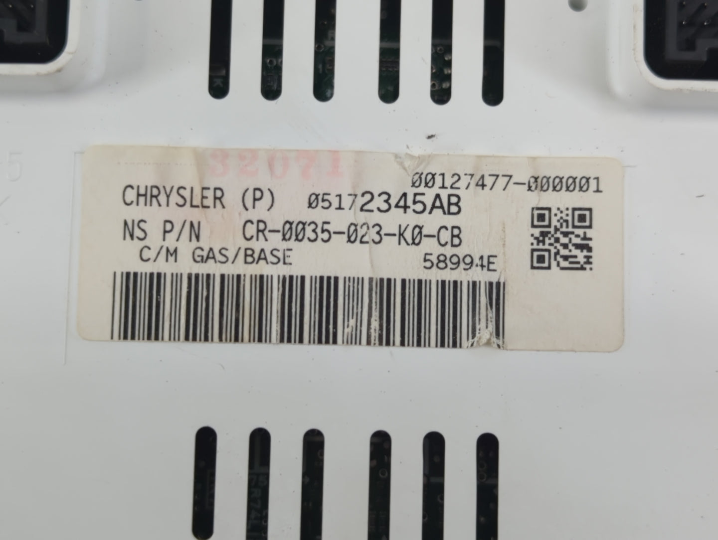 2008 Jeep Compass Instrument Cluster Speedometer Gauges P/N:CR-0035-023-K0-CB 05172345AB Fits OEM Used Auto Parts - Oemuseda