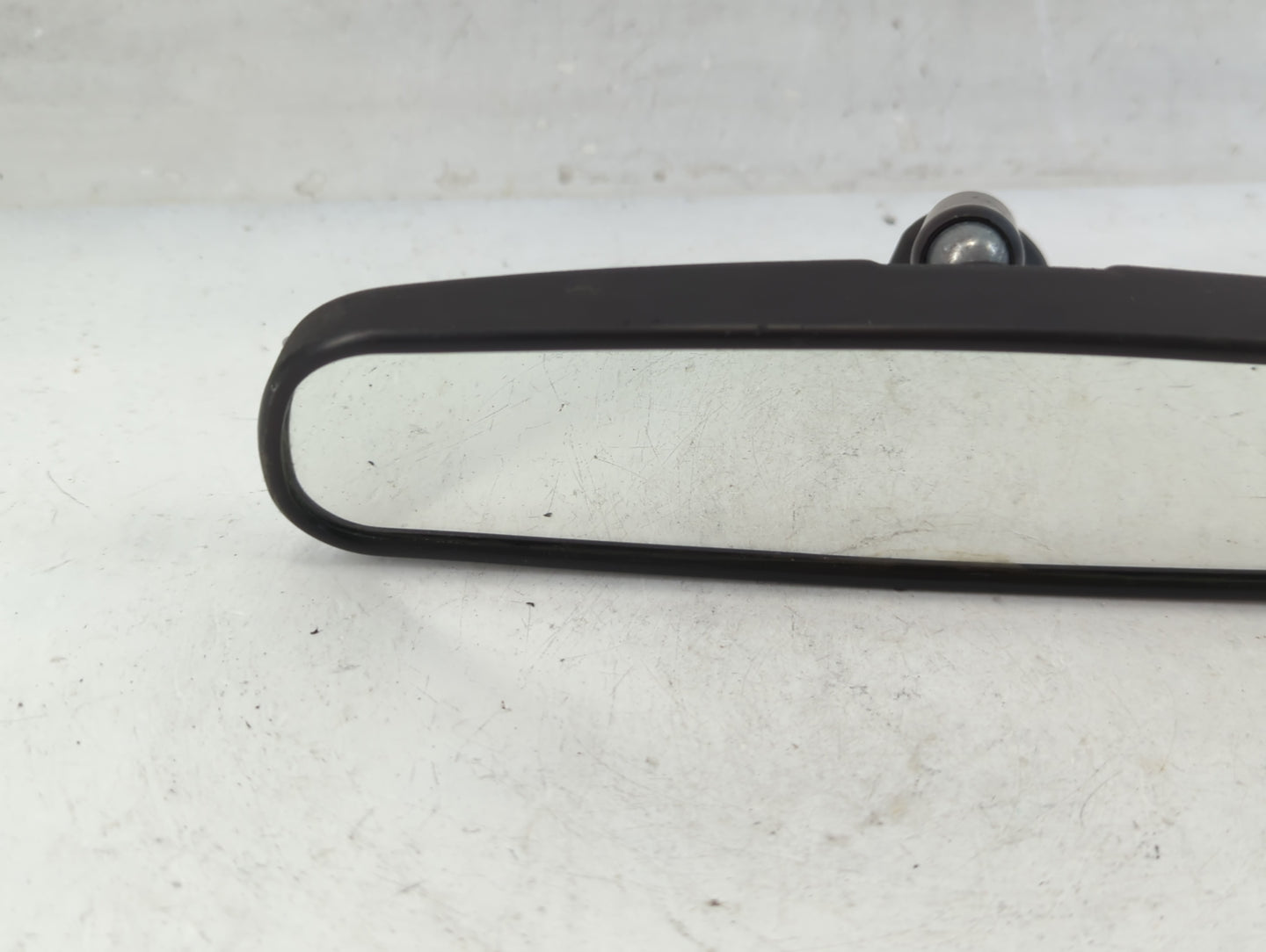2008 Jeep Compass Interior Rear View Mirror Replacement OEM P/N:E8011681 Fits OEM Used Auto Parts - Oemusedautoparts1.com
