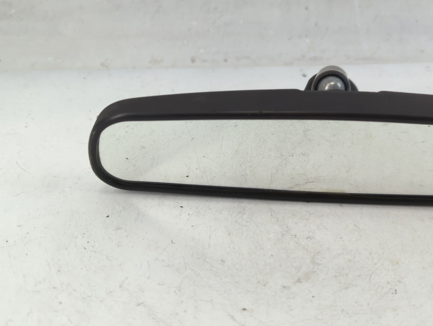 2008 Jeep Compass Interior Rear View Mirror Replacement OEM P/N:E8011681 Fits OEM Used Auto Parts - Oemusedautoparts1.com