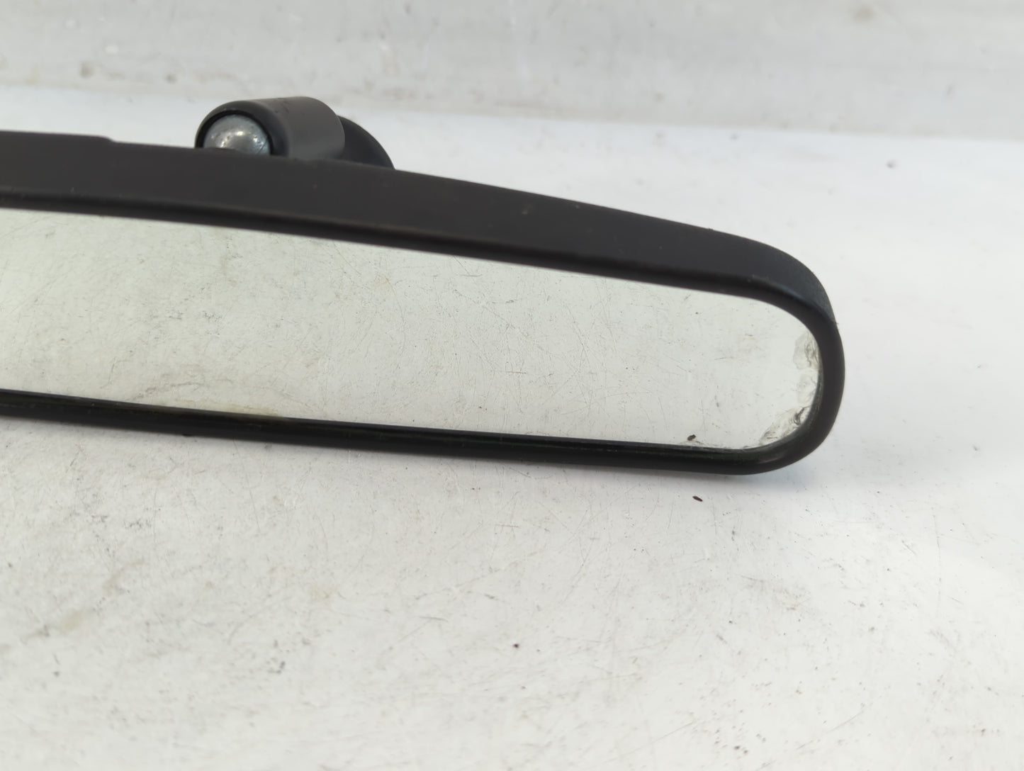 2008 Jeep Compass Interior Rear View Mirror Replacement OEM P/N:E8011681 Fits OEM Used Auto Parts - Oemusedautoparts1.com
