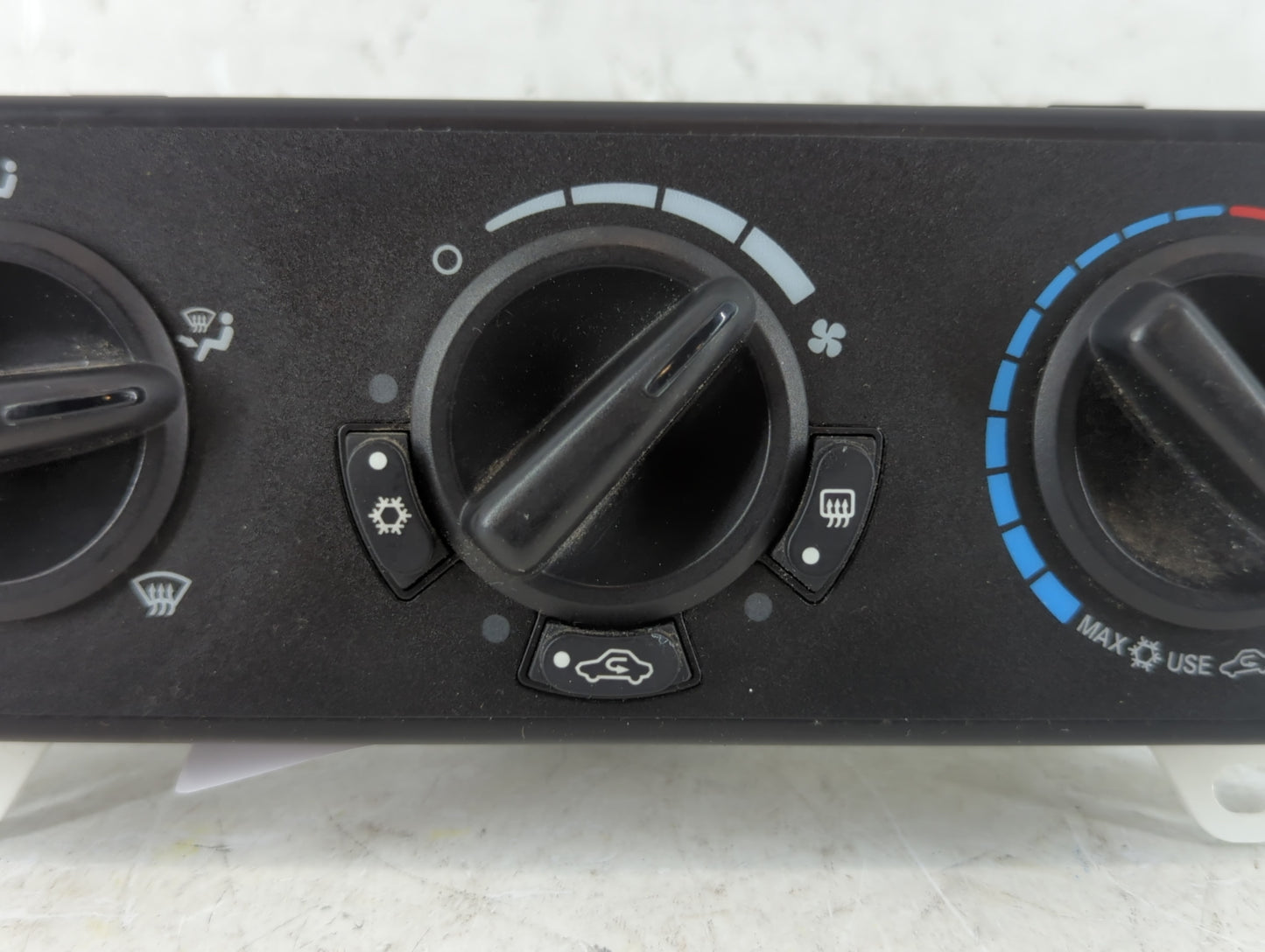 2007-2009 Jeep Compass Climate Control Module Temperature AC/Heater Replacement Fits Fits 2007 2008 2009 OEM Used Auto Parts