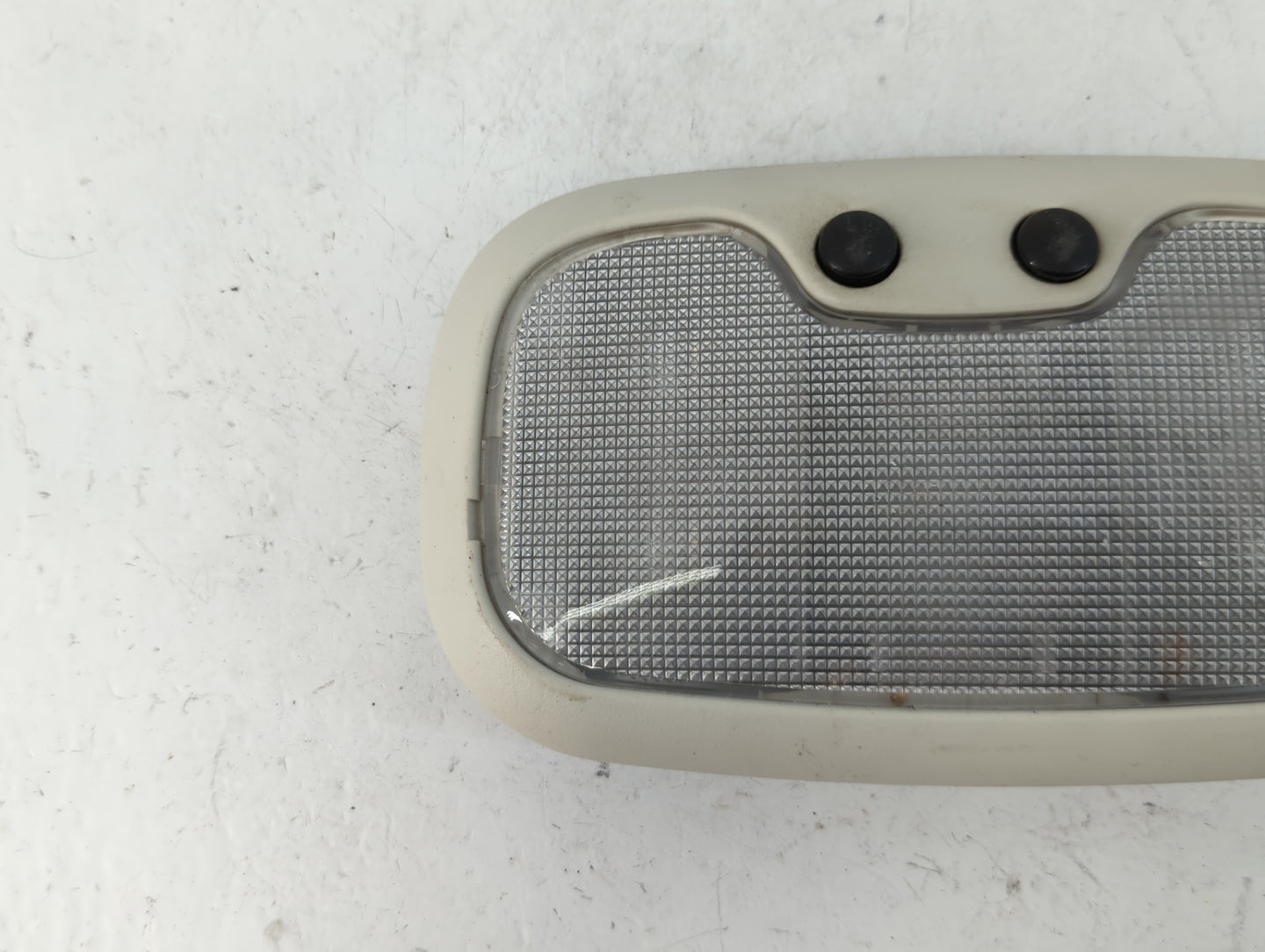 2007-2008 Jeep Compass Overhead Roof Console Interior Dome Light - Oemusedautoparts1.com