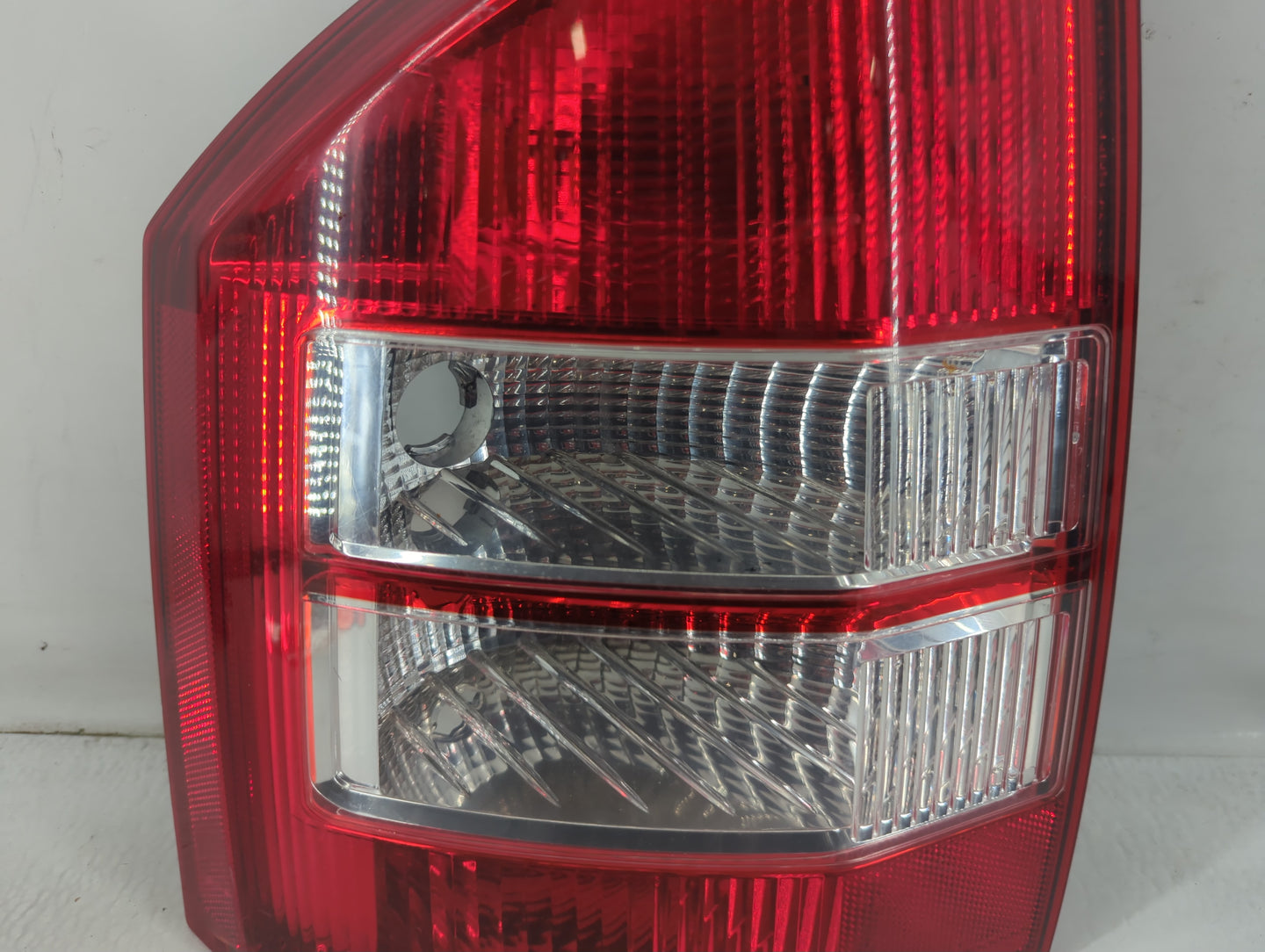 2007-2010 Jeep Compass Tail Light Assembly Driver Left OEM Fits Fits 2007 2008 2009 2010 OEM Used Auto Parts - Oemusedautopa