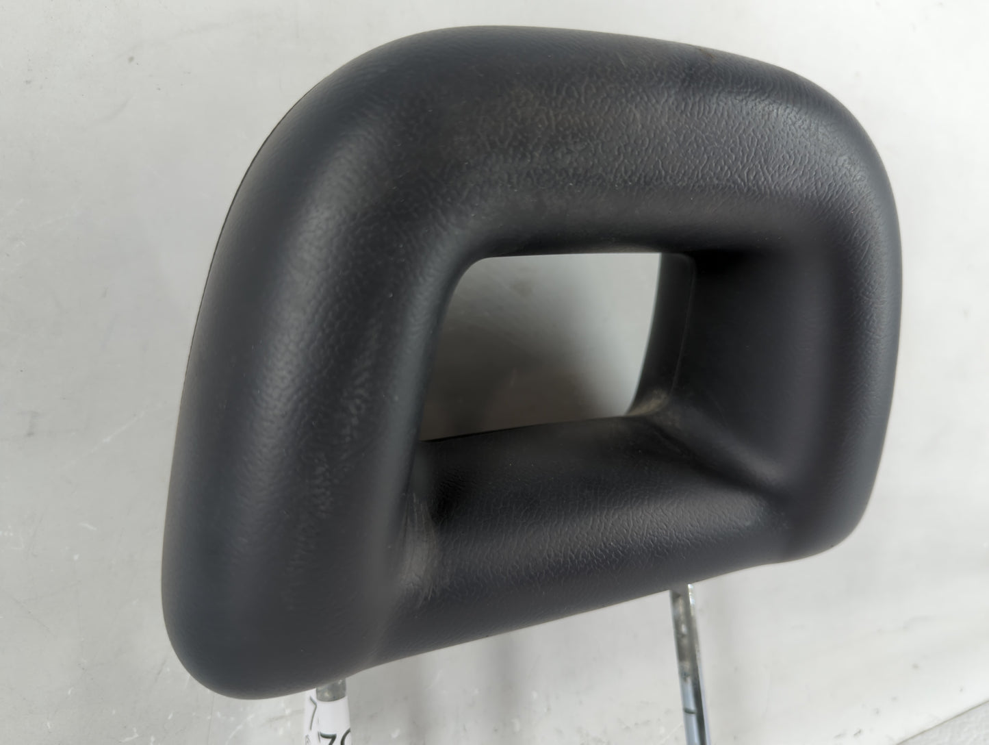 2008 Jeep Compass Headrest Head Rest Front Driver Passenger Seat Fits OEM Used Auto Parts - Oemusedautoparts1.com