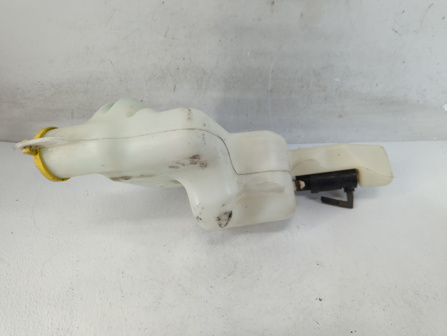Jeep Compass Windshield Washer Fluid Reservoir Bottle Oem - Oemusedautoparts1.com