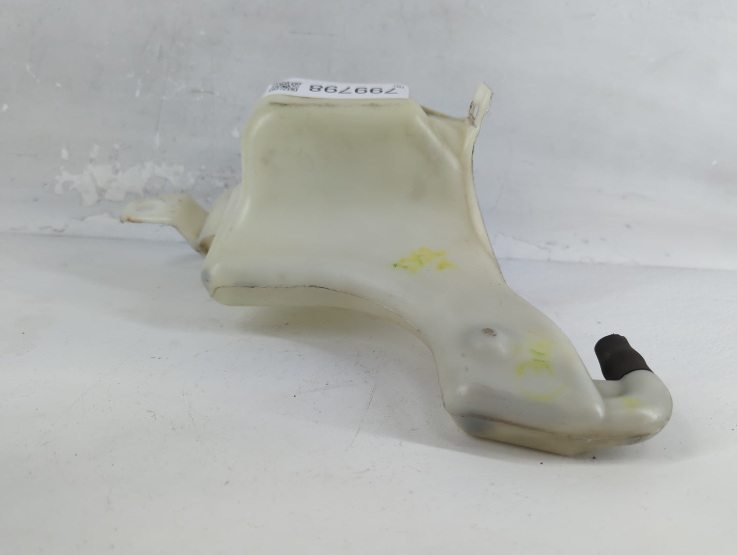 Jeep Compass Radiator Coolant Overflow Expansion Tank Bottle - Oemusedautoparts1.com