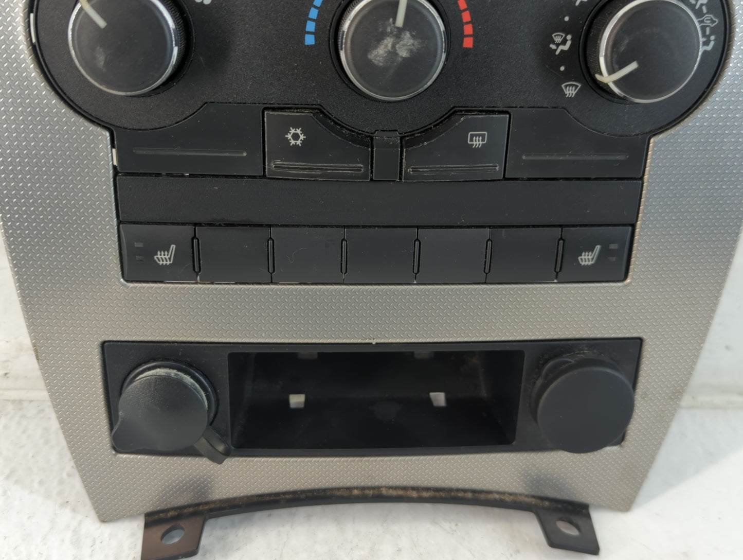 2007-2010 Jeep Grand Cherokee Climate Control Module Temperature AC/Heater Replacement P/N:P55037979AA Fits OEM Used Auto Pa