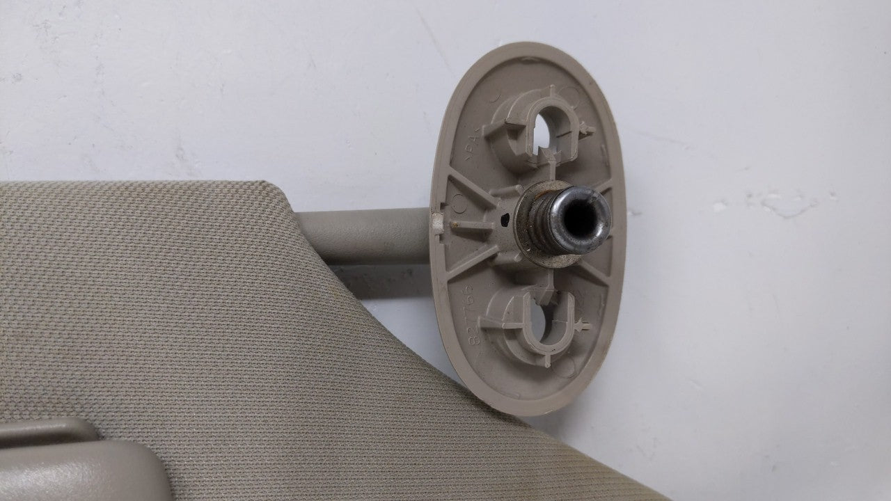 2005-2010 Jeep Grand Cherokee Sun Visor Shade Replacement Passenger Right Mirror Fits Fits 2005 2006 2007 2008 2009 2010 OEM