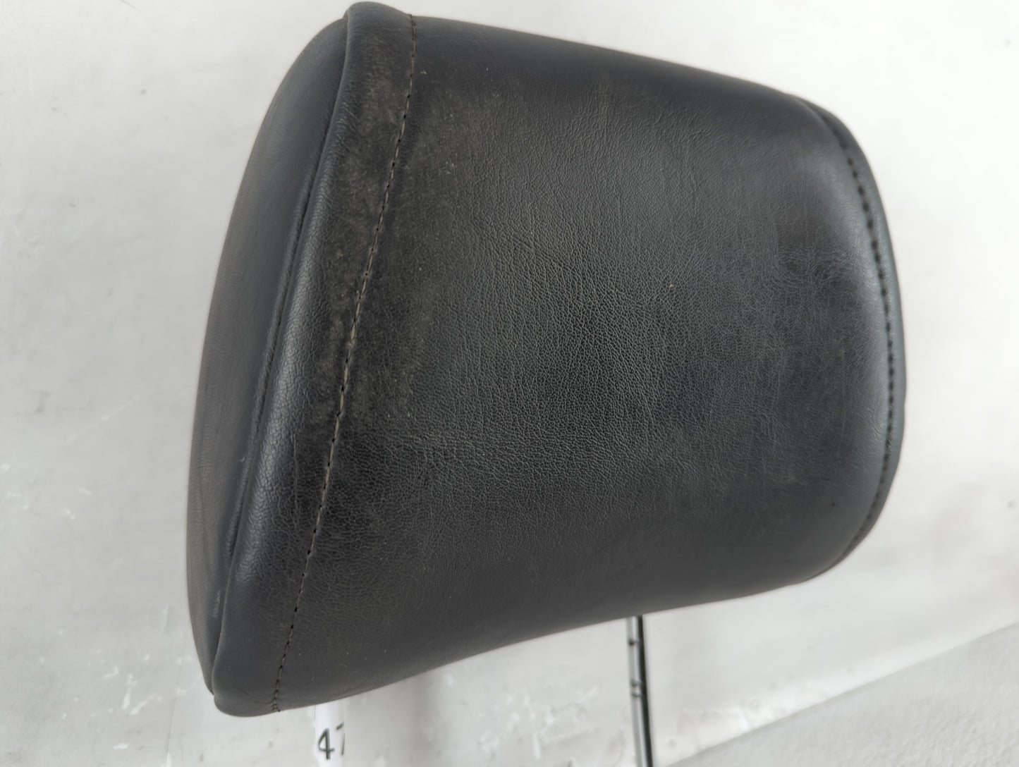 2005-2010 Jeep Grand Cherokee Headrest Head Rest Front Driver Passenger Seat Fits Fits 2005 2006 2007 2008 2009 2010 OEM Use
