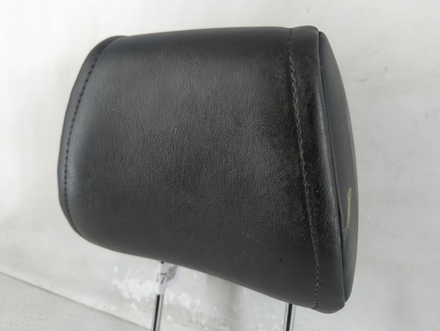 2005-2010 Jeep Grand Cherokee Headrest Head Rest Front Driver Passenger Seat Fits Fits 2005 2006 2007 2008 2009 2010 OEM Use