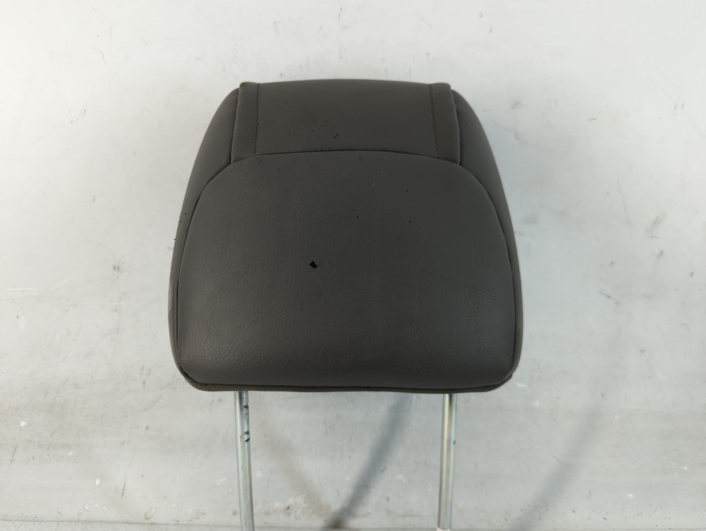 2008 Jeep Grand Cherokee Headrest Head Rest Front Driver Passenger Seat Fits OEM Used Auto Parts - Oemusedautoparts1.com