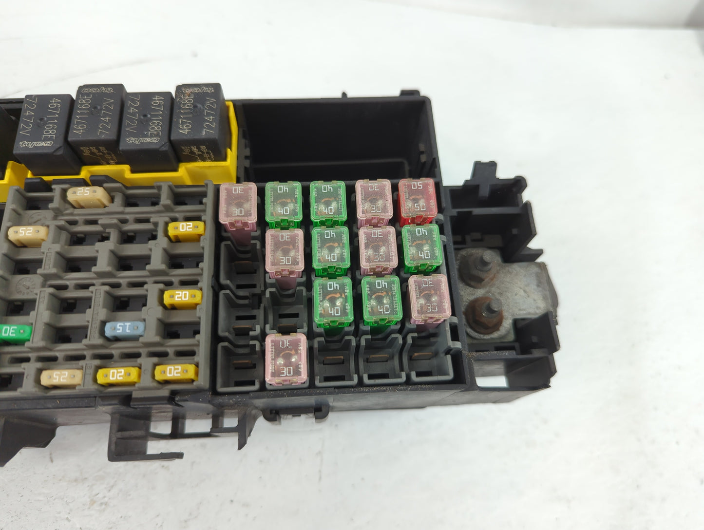 2008 Jeep Grand Cherokee Fusebox Fuse Box Panel Relay Module P/N:56048399AG Fits OEM Used Auto Parts - Oemusedautoparts1.com
