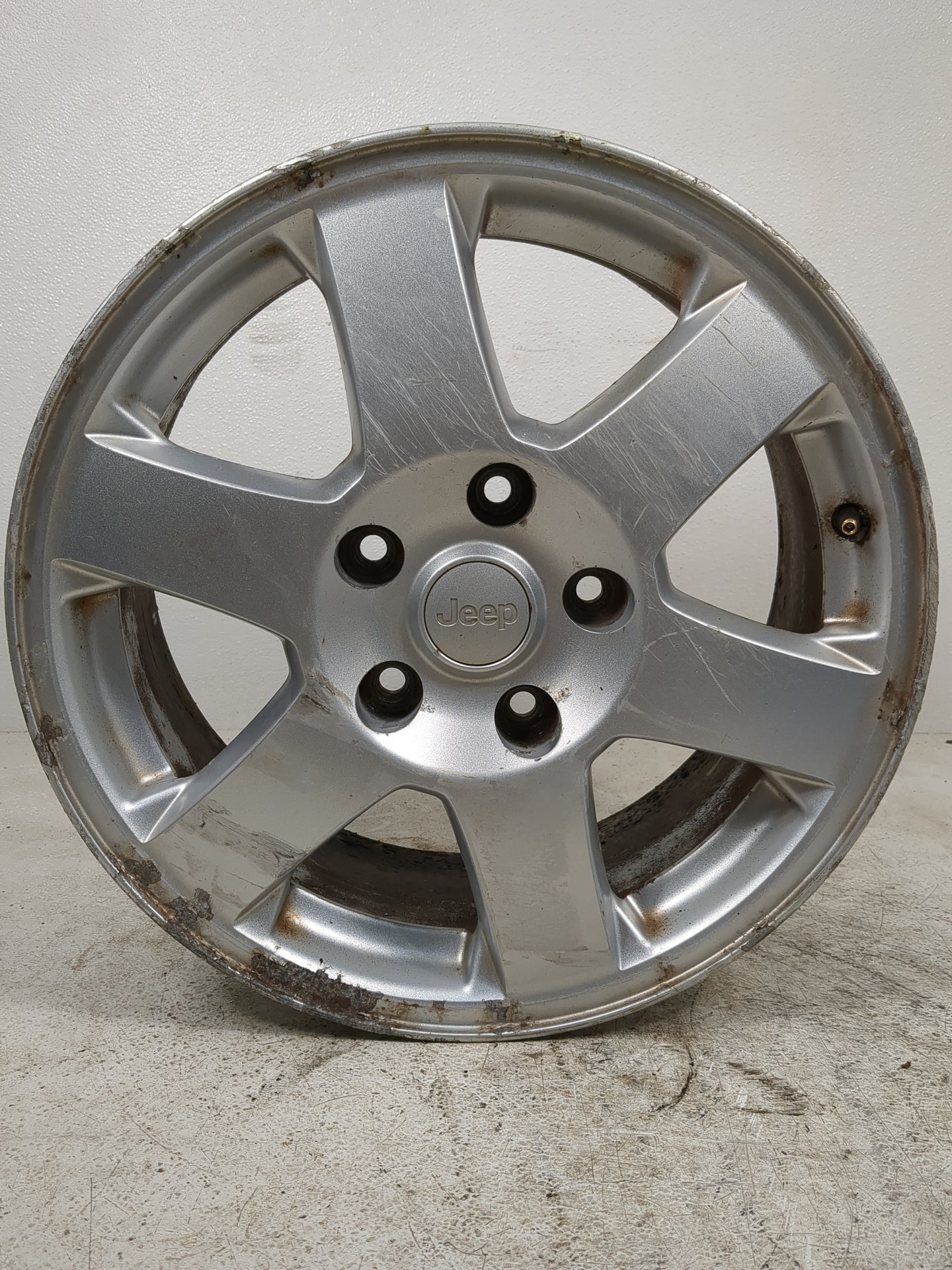 2008 Jeep Grand Cherokee Oem Wheel Rim - Oemusedautoparts1.com