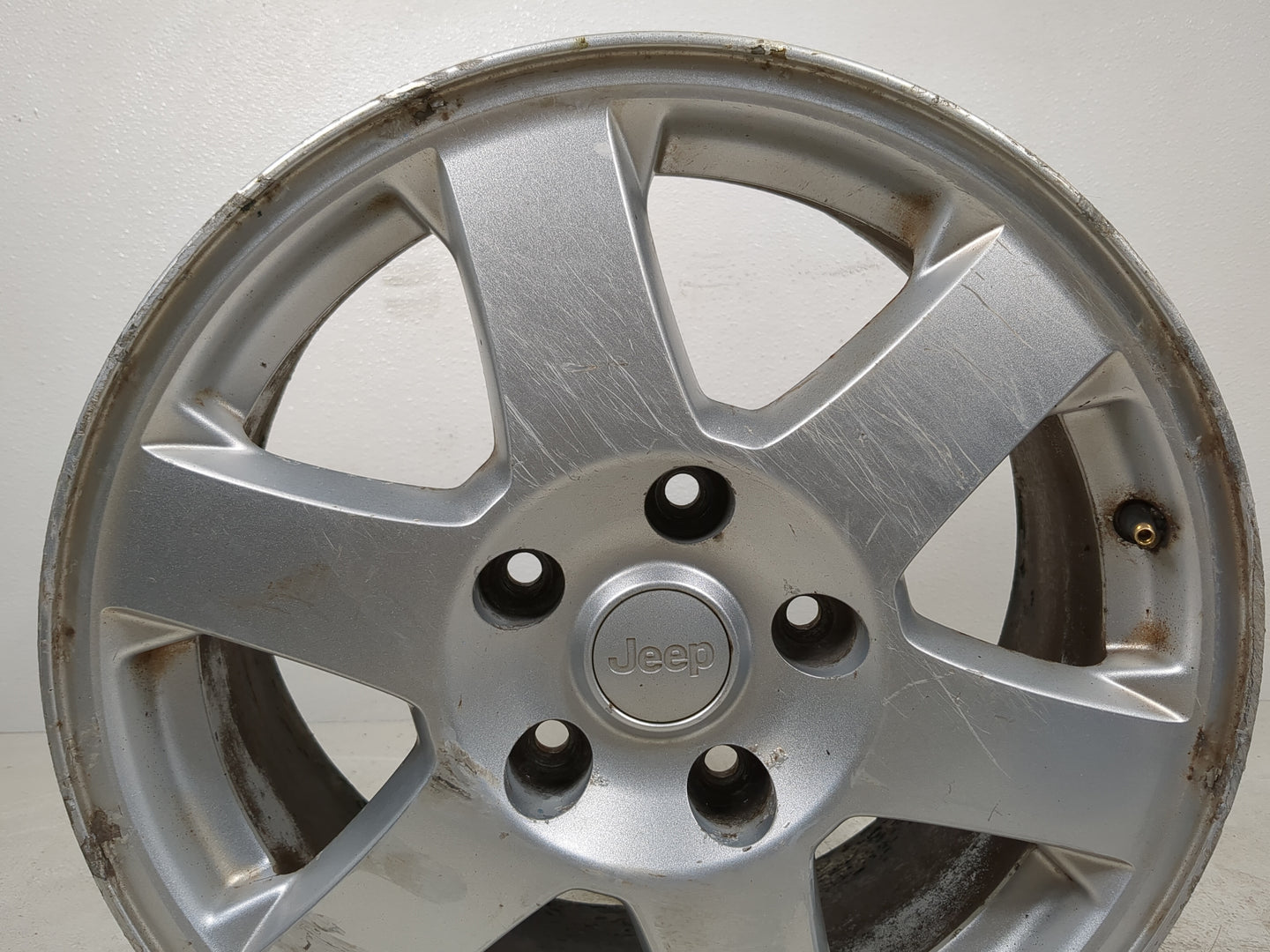 2008 Jeep Grand Cherokee Oem Wheel Rim - Oemusedautoparts1.com